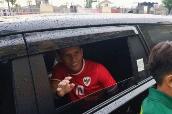 Revitalisasi Stadion untuk Mendorong Kemajuan Sepak Bola Indonesia oleh Egy Maulana