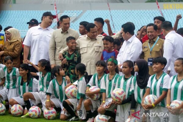 Prabowo Subianto Resmi Luncurkan 17 Stadion Berstandar FIFA di Indonesia