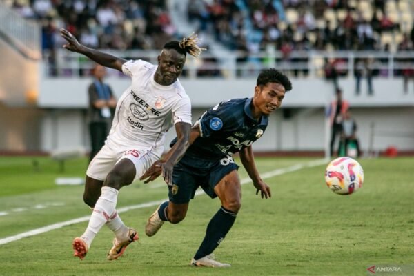 Persis Solo Mengharapkan Dukungan Penuh Suporter Saat Hadapi Dewa United