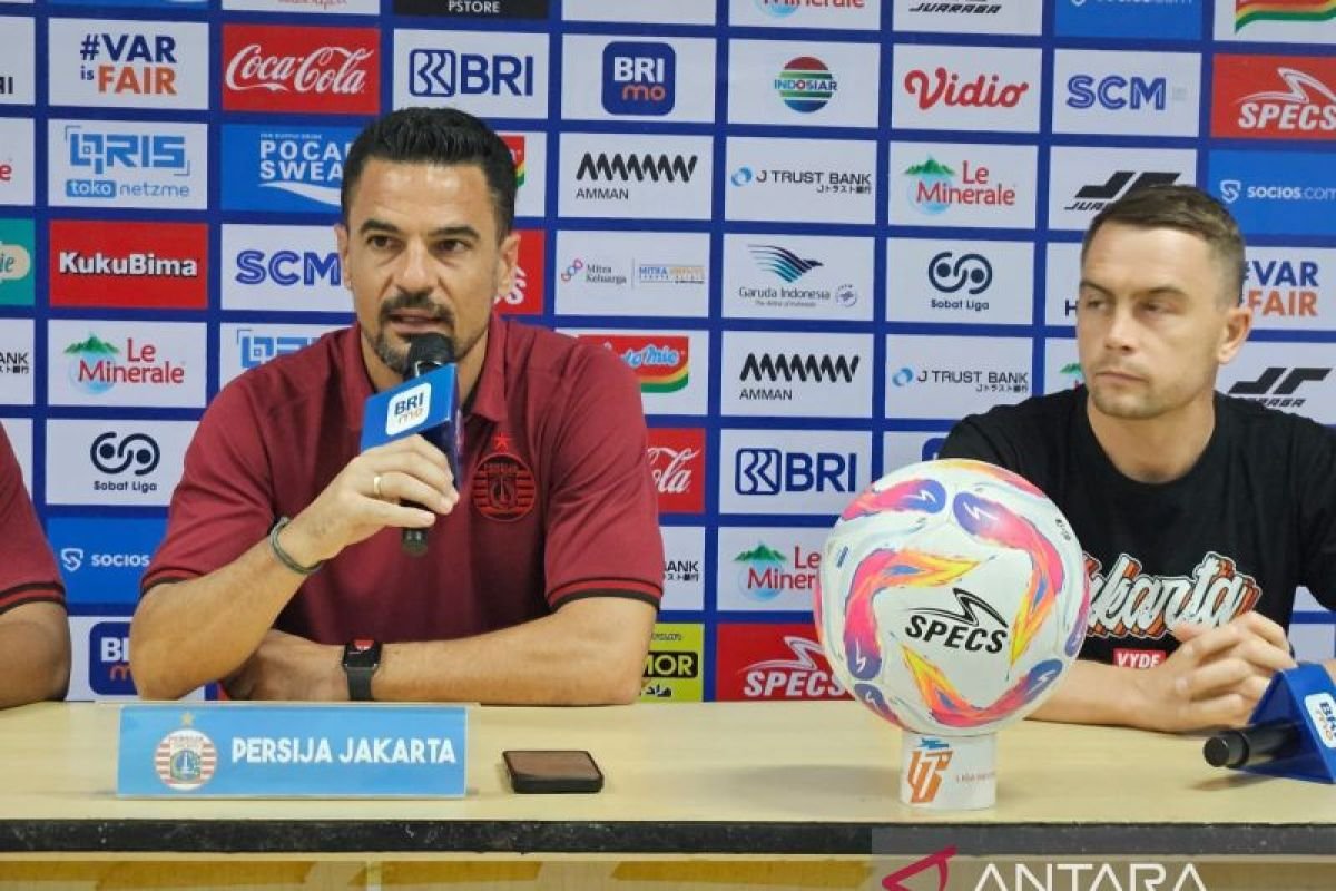 Pertandingan Seru: Doni Tri Siap Tampil Saat Persija Jakarta Jamu Semen Padang