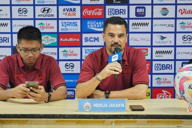 Carlos Pena: Persaingan di Papan Atas Liga 1 Akan Semakin Ketat