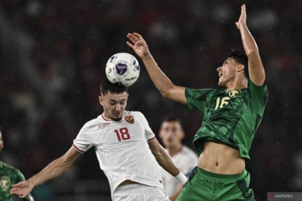 Ivar Jenner: Gelandang Timnas Indonesia Resmi Bergabung dengan Tim Utama FC Utrecht