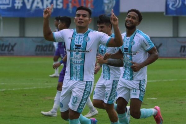 PSBS Biak Tetap Fokus Pada Kompetisi Meski Tanpa Kandang di Papua PSBS Biak Tetap Fokus Pada Kompetisi Meski Tanpa Kandang di Papua